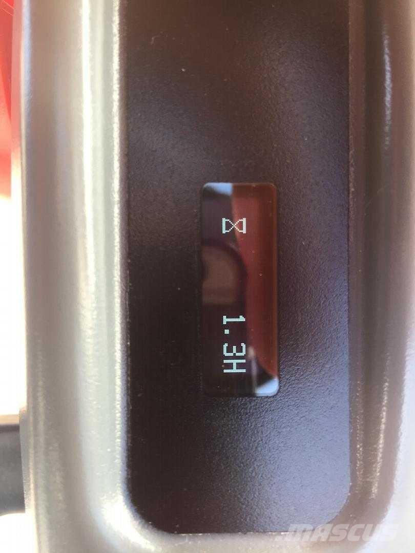 Linde MT12 Transpallet uomo a terra