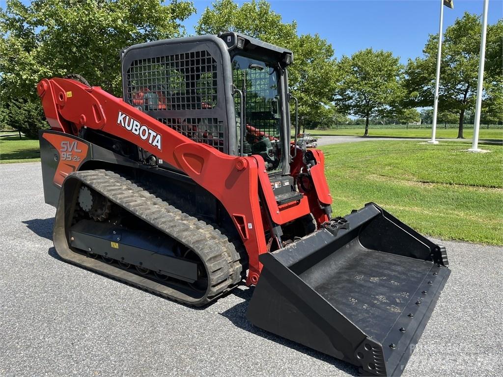 Kubota SVL 95-2 S Mini Pale Gommate