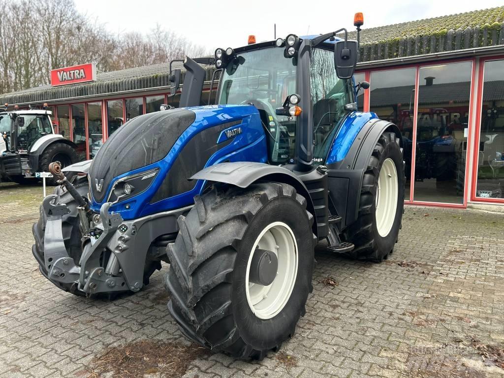 Valtra T 214 Versu Trattori