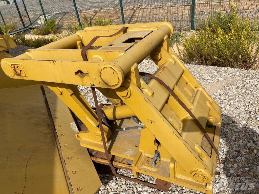  Implemento Pala Catene, cingoli e sottocarro