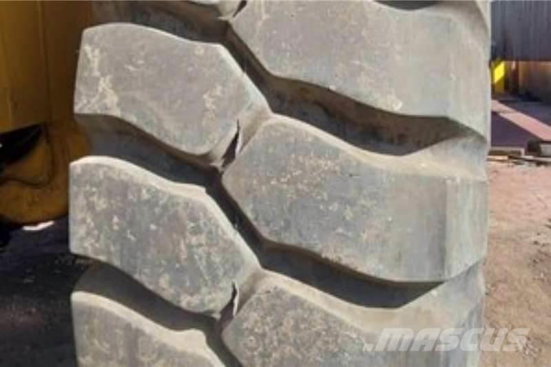 CAT 773E Camion altro