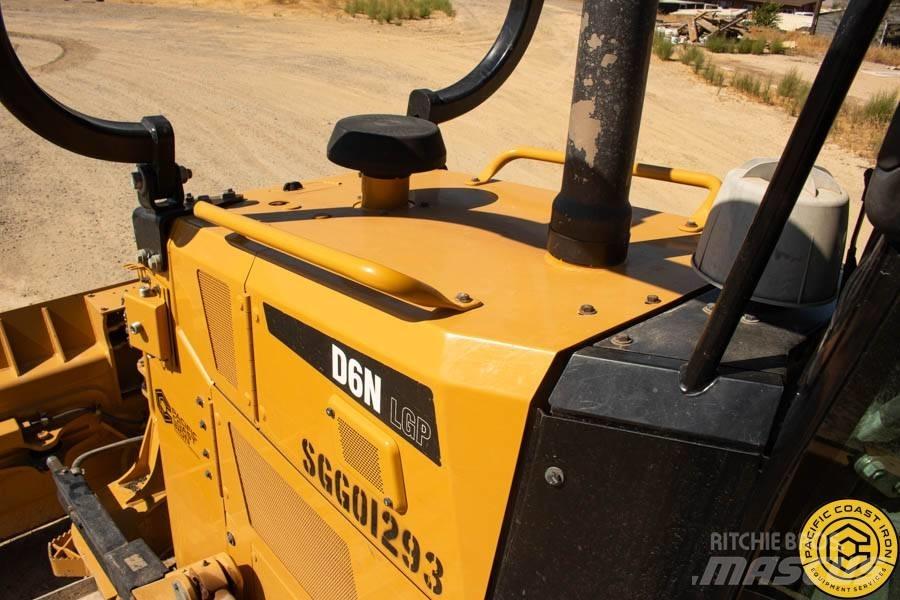 CAT D 6 N LGP Dozer cingolati