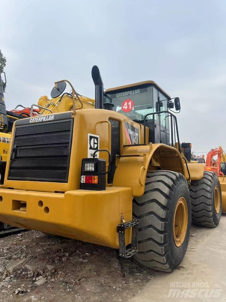 CAT 966h Pale gommate