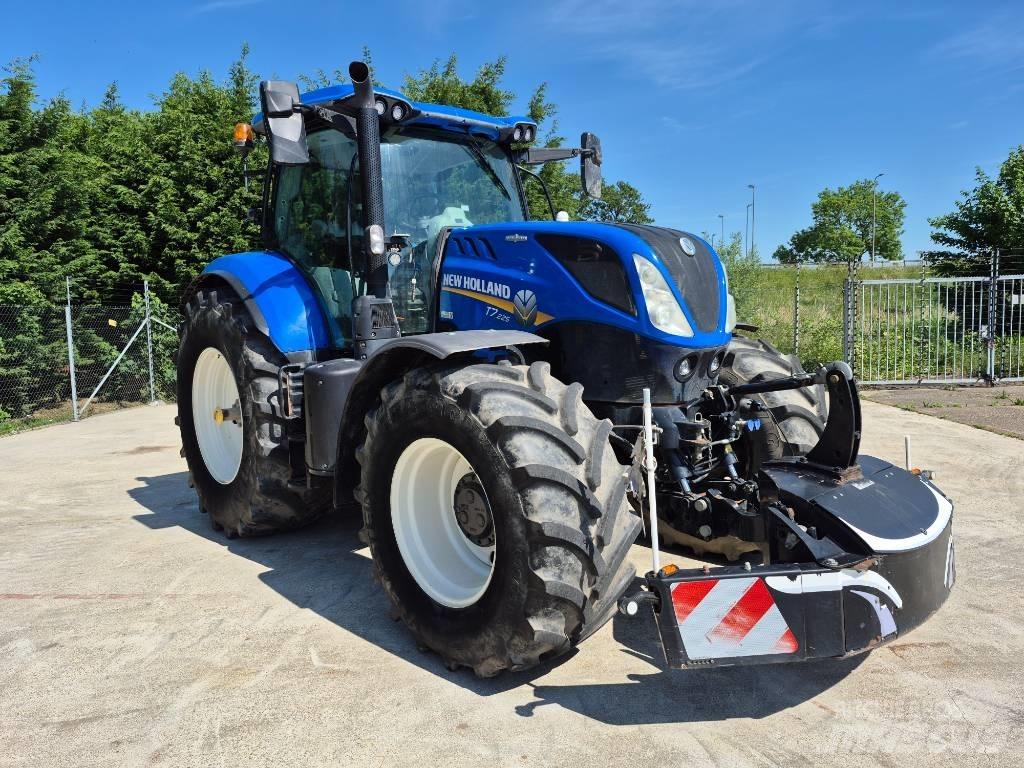 New Holland T7.225 Trattori