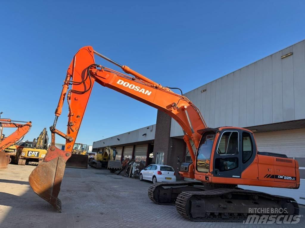 Doosan DX255LC Escavatori cingolati