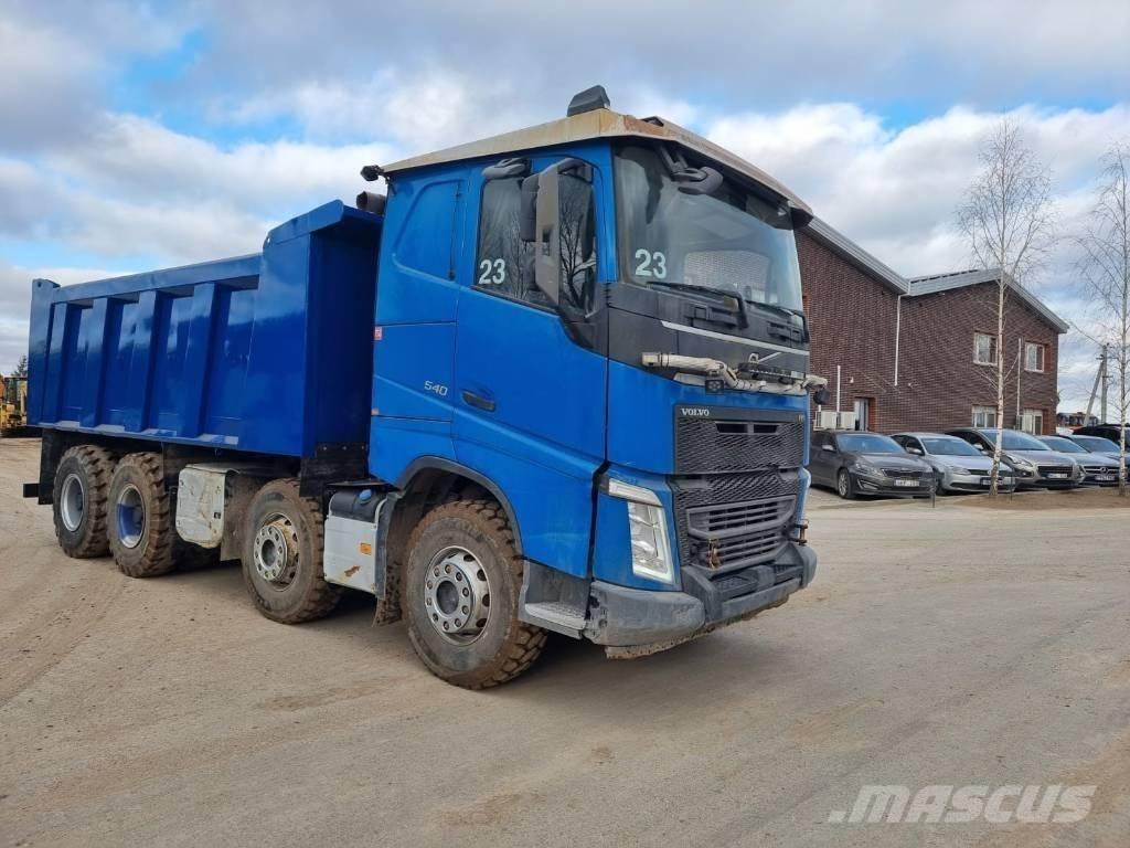 Volvo FH 540 Camion con cassone scarrabile