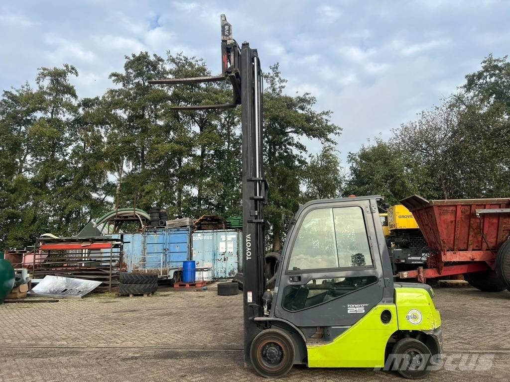 Toyota 06-8FD25F Carrelli elevatori diesel