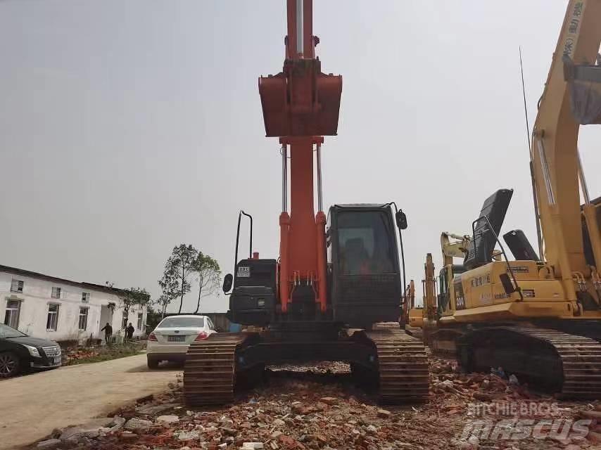 Hitachi ZX 210 Escavatori cingolati