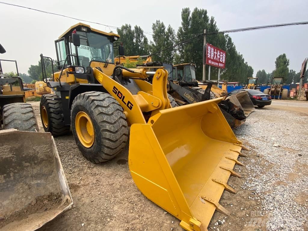 SDLG LG953N Pale gommate