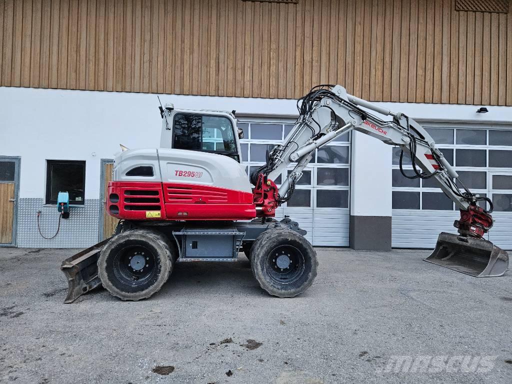Takeuchi TB 295 W Escavatori gommati