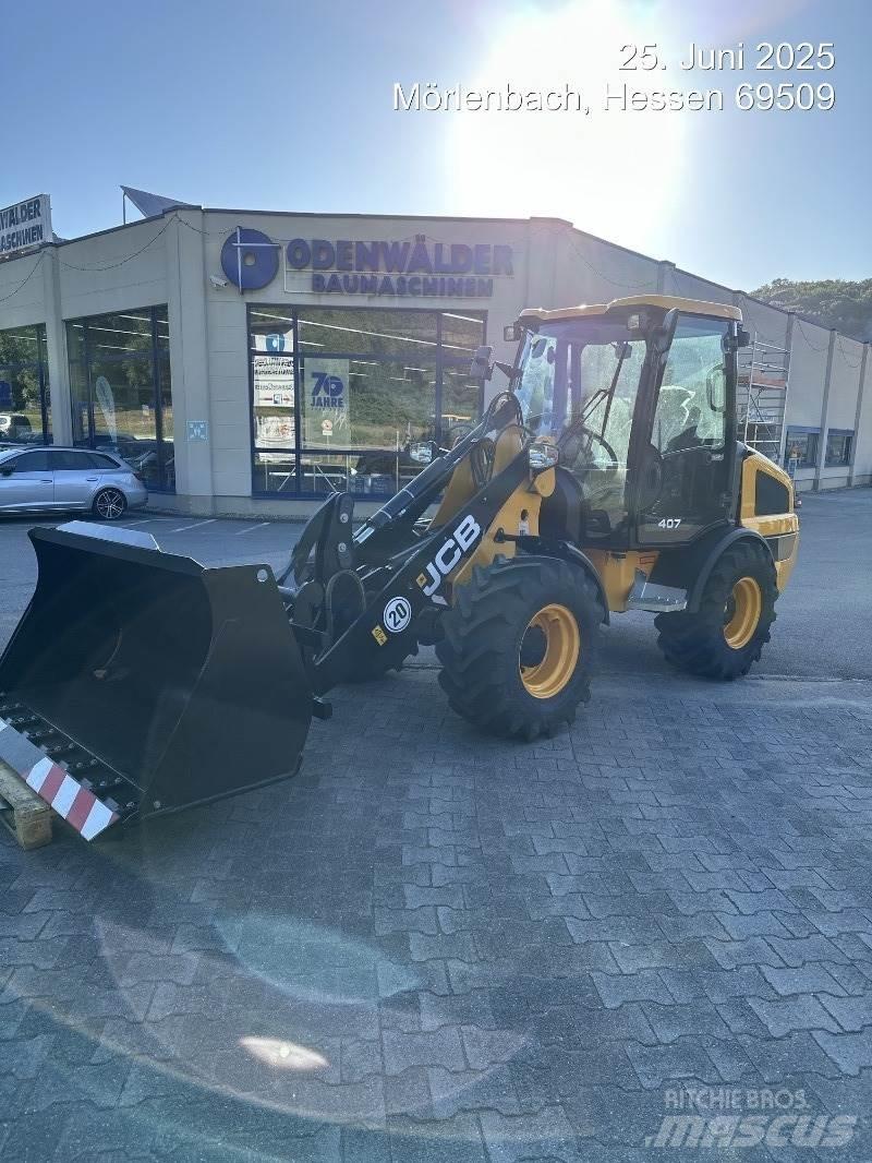 JCB 407 Pale gommate