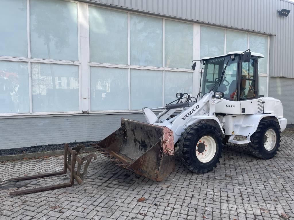 Volvo L 30 G  2020   CE Pale gommate