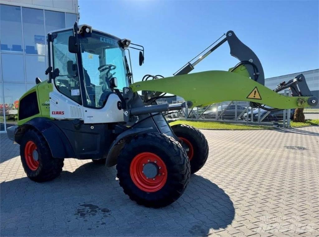 CLAAS Torion 644 Pale gommate