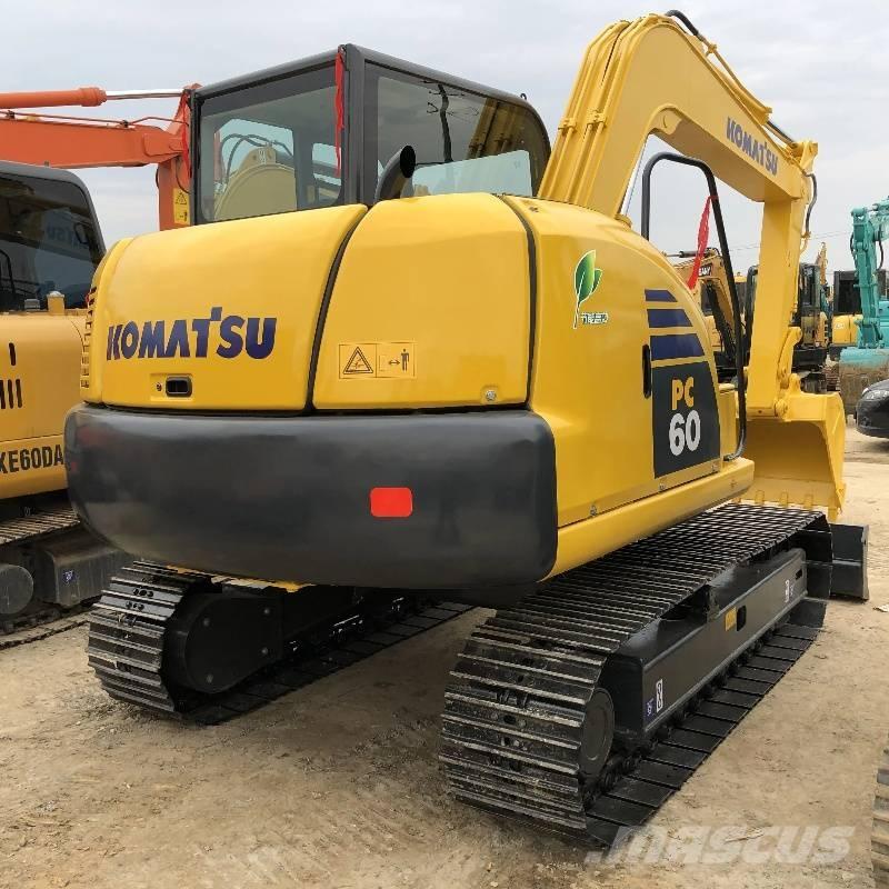 Komatsu PC60 Escavatori cingolati