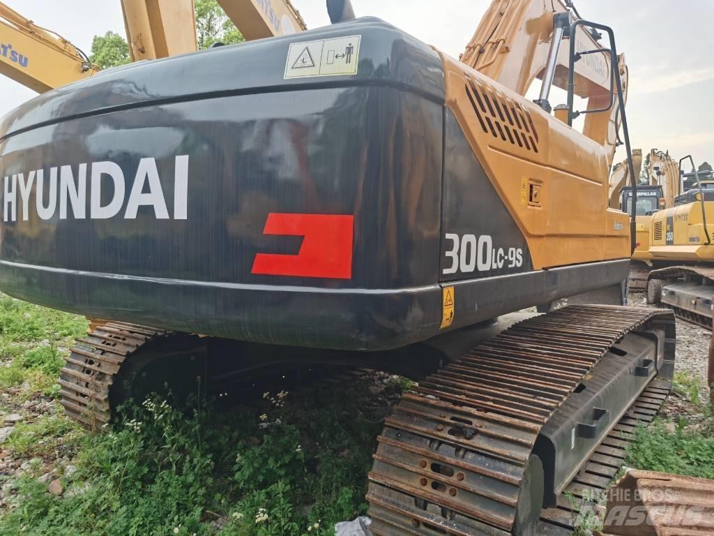 Hyundai R 300LC-9S Escavatori cingolati