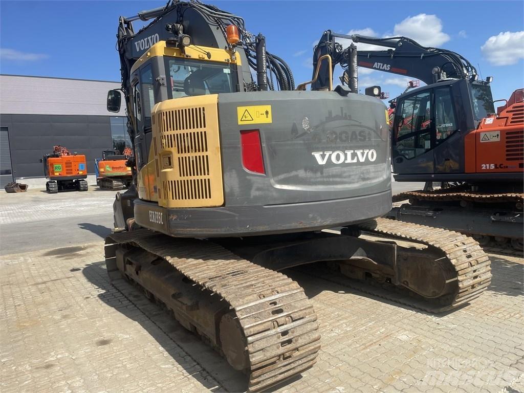 Volvo ECR 235 C L Escavatori cingolati