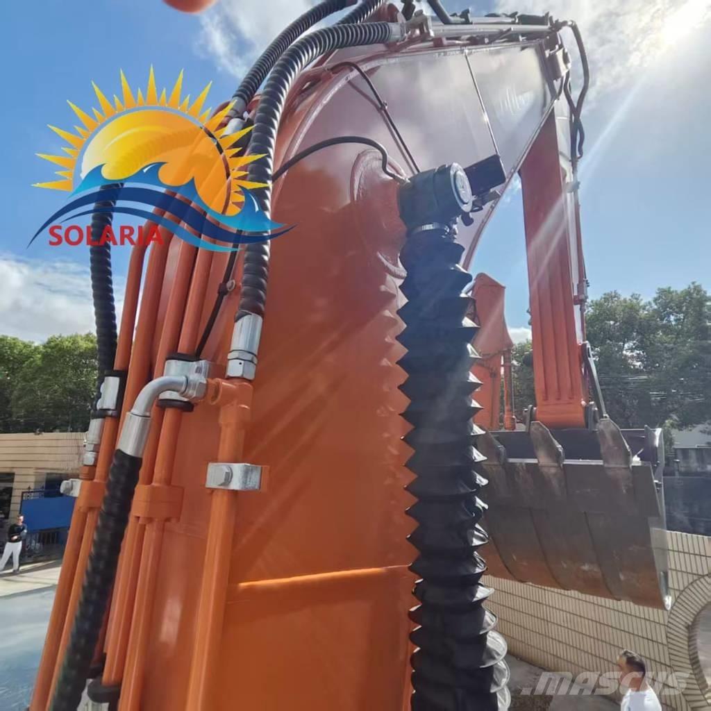 Doosan DX 225 LCA Escavatori cingolati