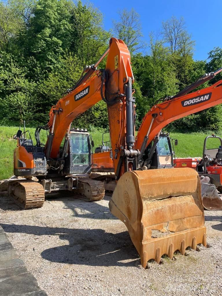 Doosan DX 235 LCR-5 Escavatori cingolati