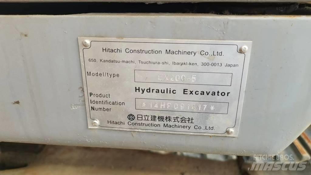 Hitachi EX 200-5 Escavatori cingolati