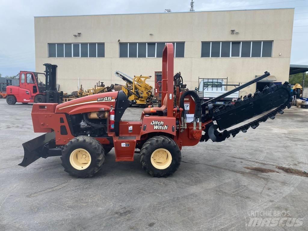 Ditch Witch RT45 Scavafossi