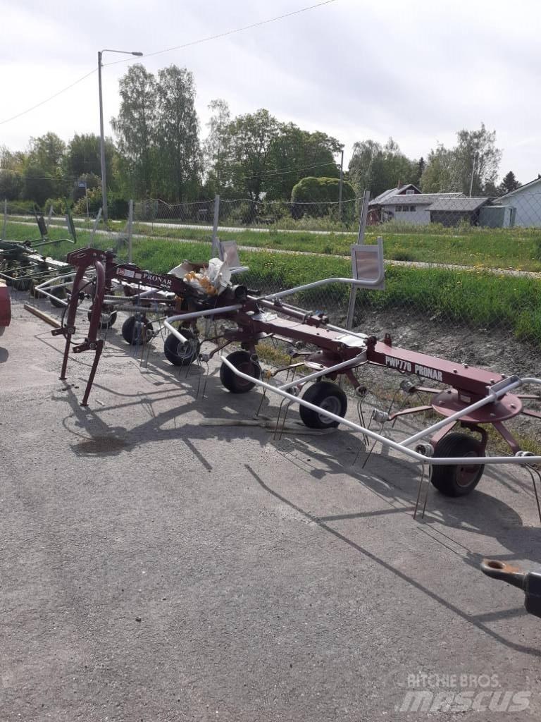 Pronar PWP 770 Ranghinatori