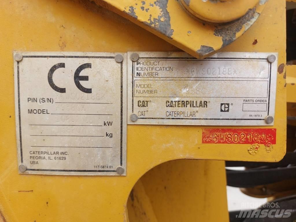 CAT 938 G Pale gommate