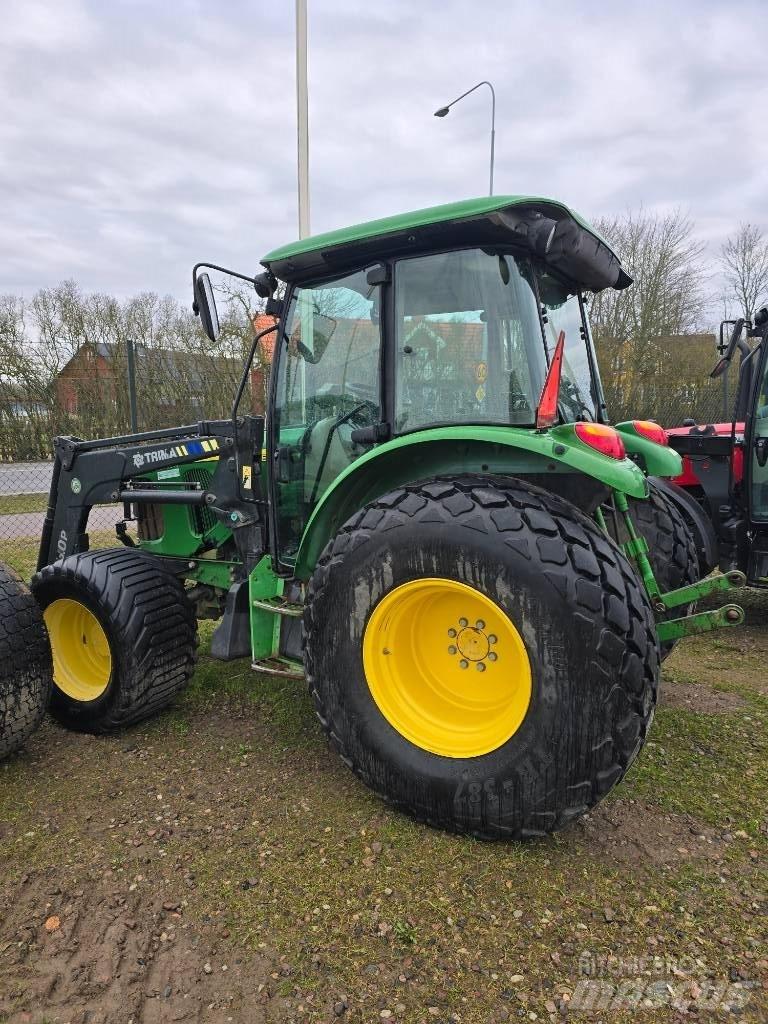 John Deere 5620 Trattori