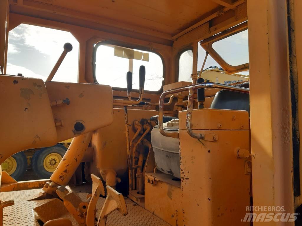 Komatsu D 85 E-12 Dozer cingolati