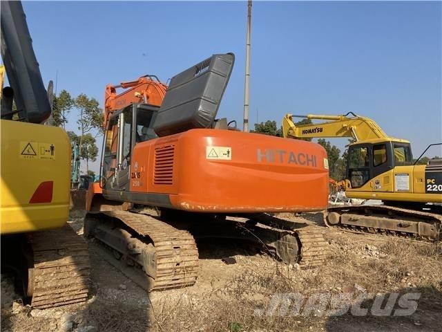 Hitachi ZX250 Escavatori cingolati