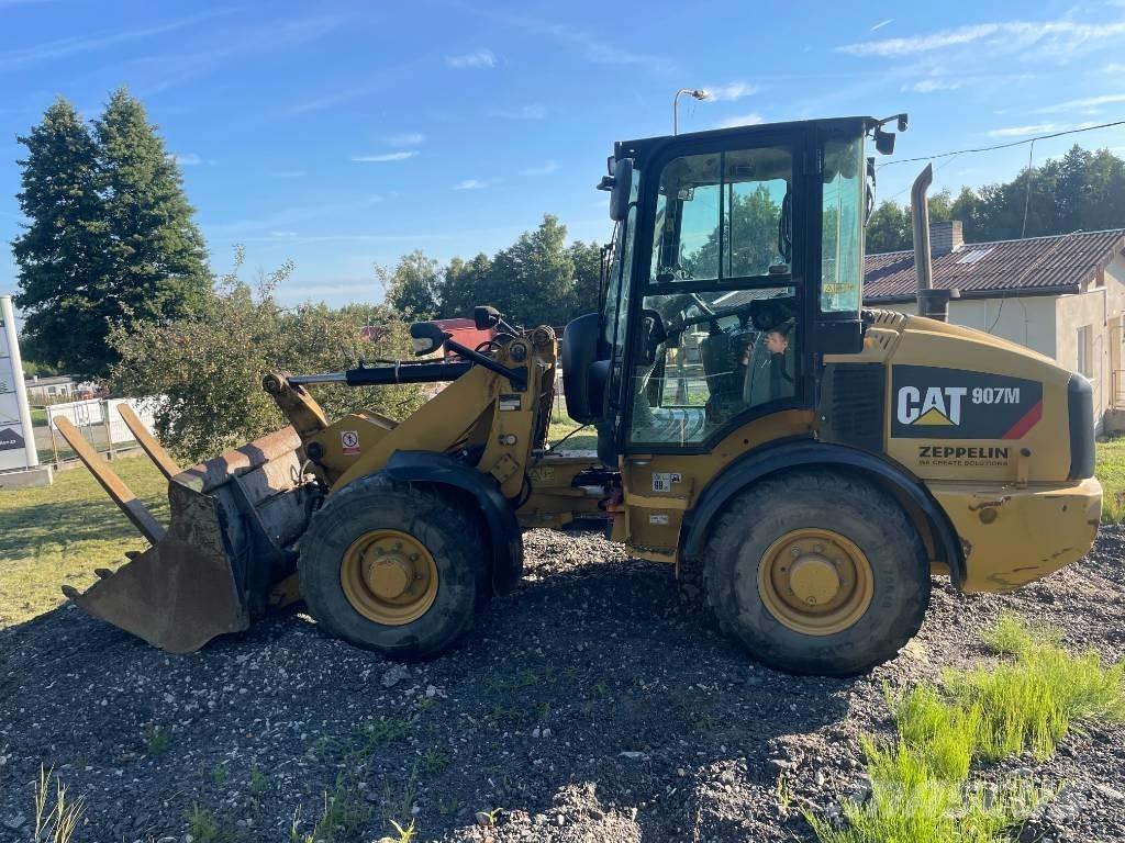 CAT 907 M Pale gommate