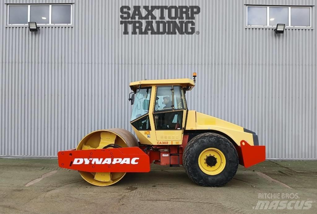 Dynapac CA302 D, Vält Rulli monotamburo