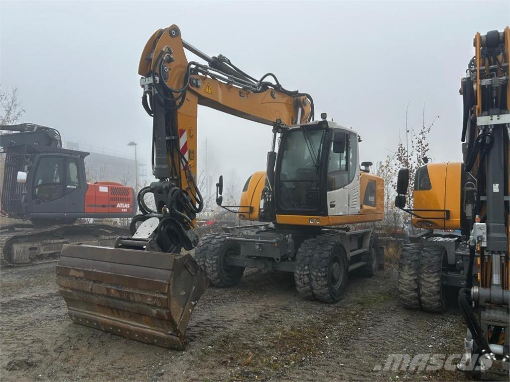 Liebherr A920 Escavatori gommati