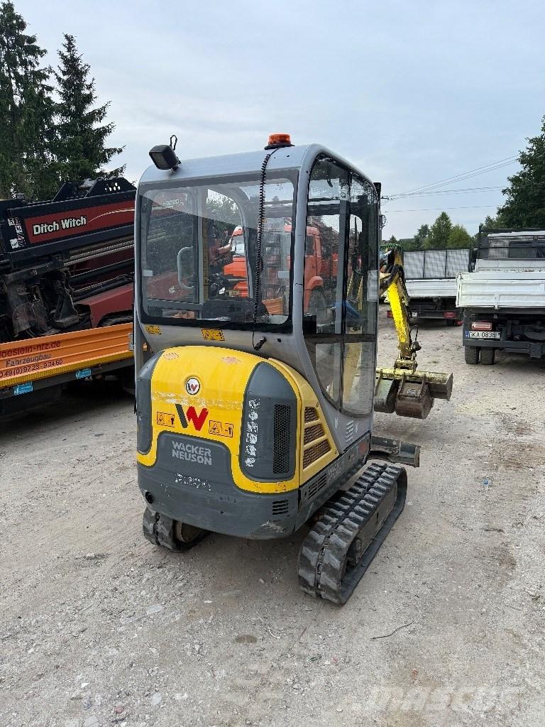 Wacker Neuson ET 16 Miniescavatori