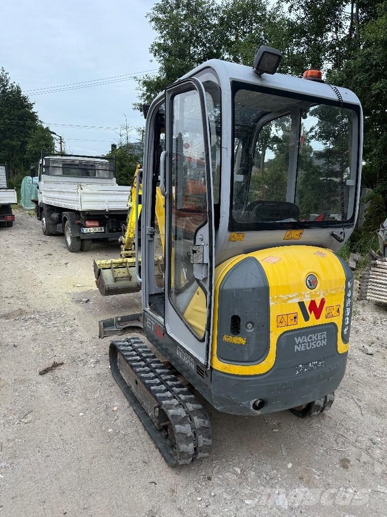 Wacker Neuson ET 16 Miniescavatori