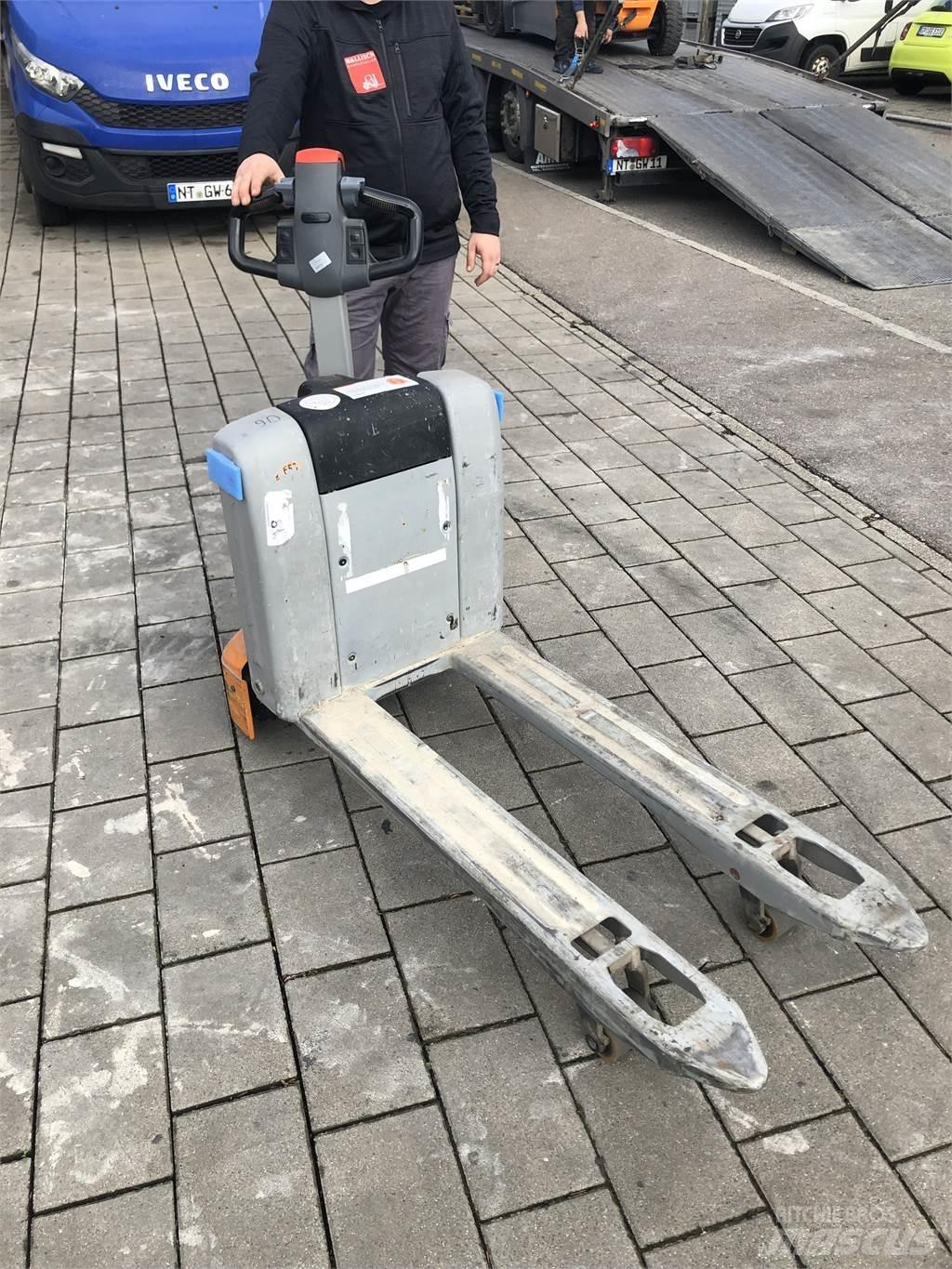 Still ECH15/LIION Transpallet manuale