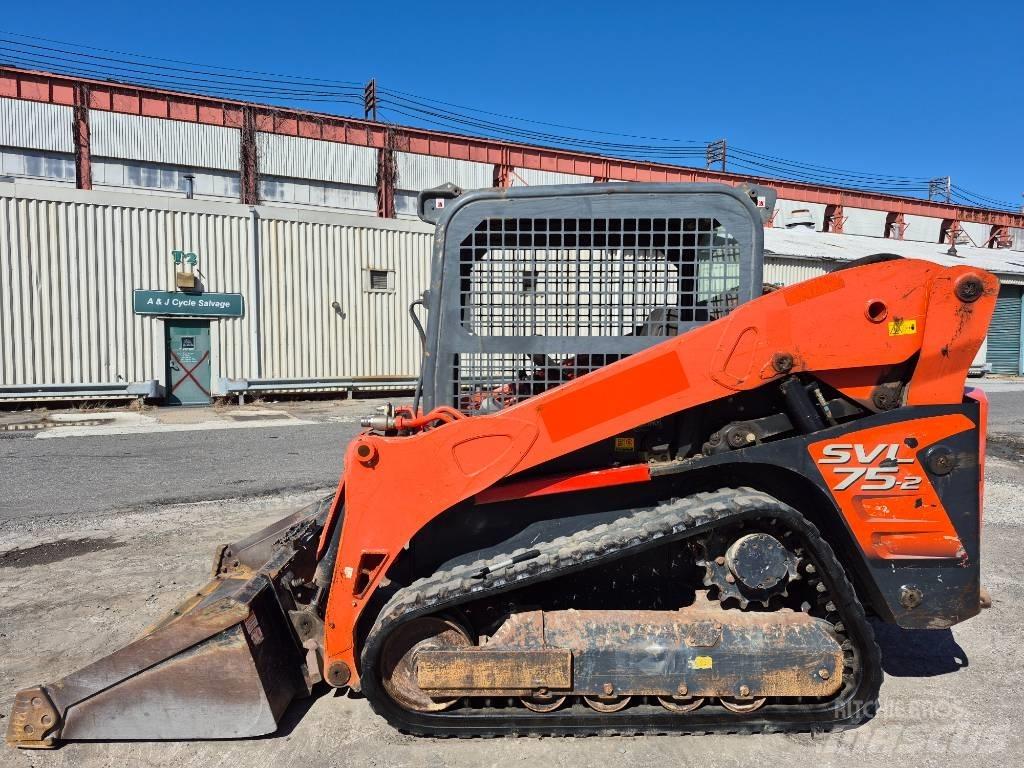 Kubota SVL 75-2 Mini Pale Gommate