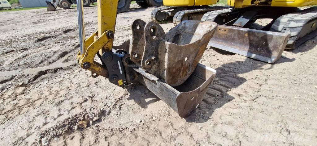 Komatsu PC 26 MR Miniescavatori