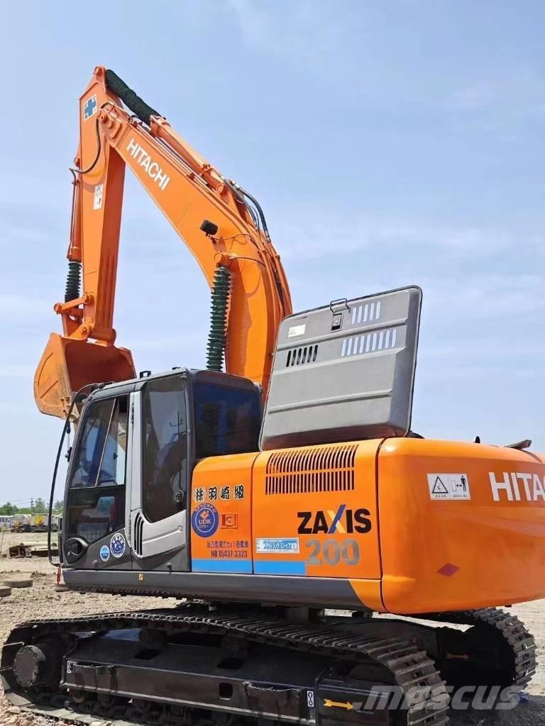 Hitachi ZX200 Escavatori cingolati