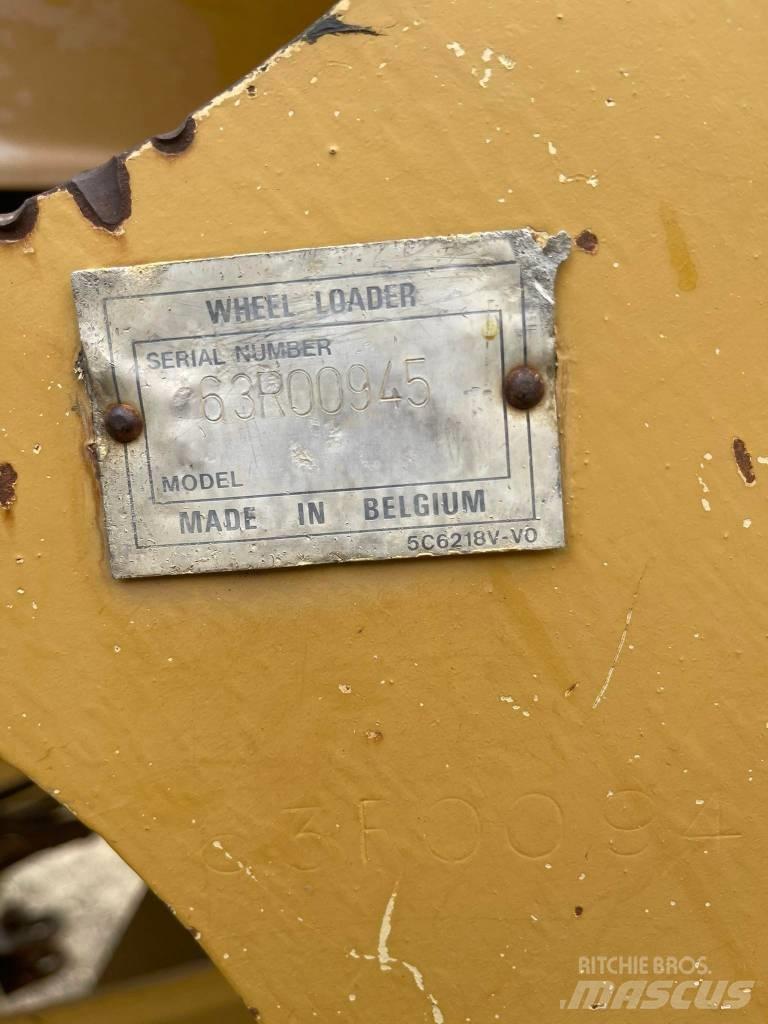 CAT 950B Pale gommate