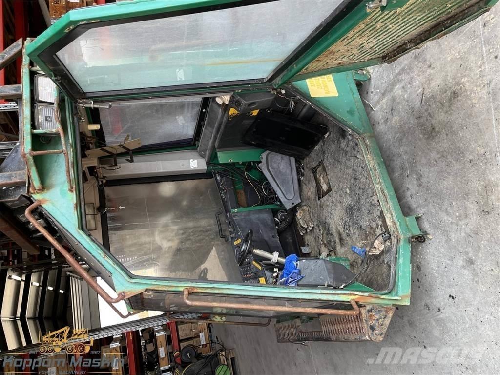 Timberjack 1270 Cabine e interni
