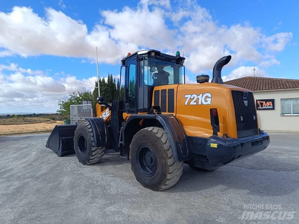CASE 721 G Pale gommate