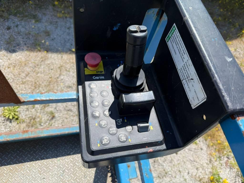 Genie GS 4390 Piattaforme a pantografo