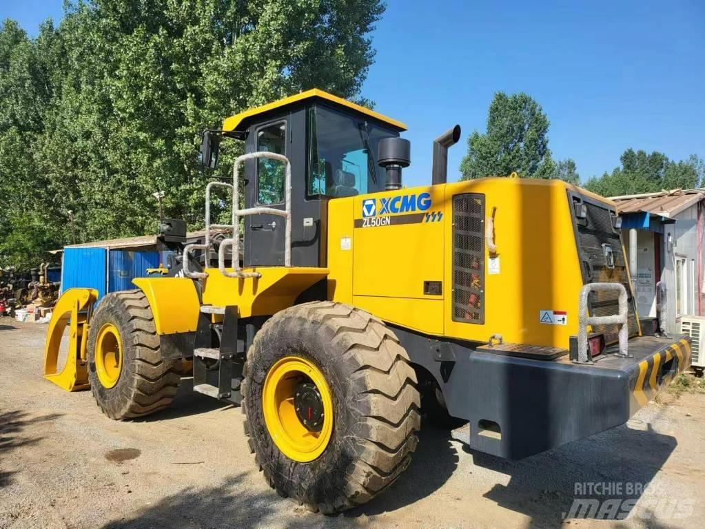 XCMG ZL50GN Pale gommate