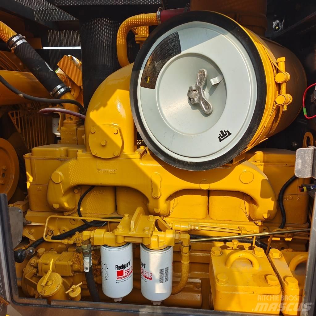 Shantui SD 22 Dozer cingolati