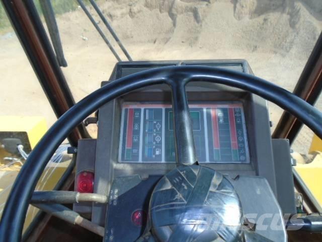 Komatsu WA 250 Pale gommate