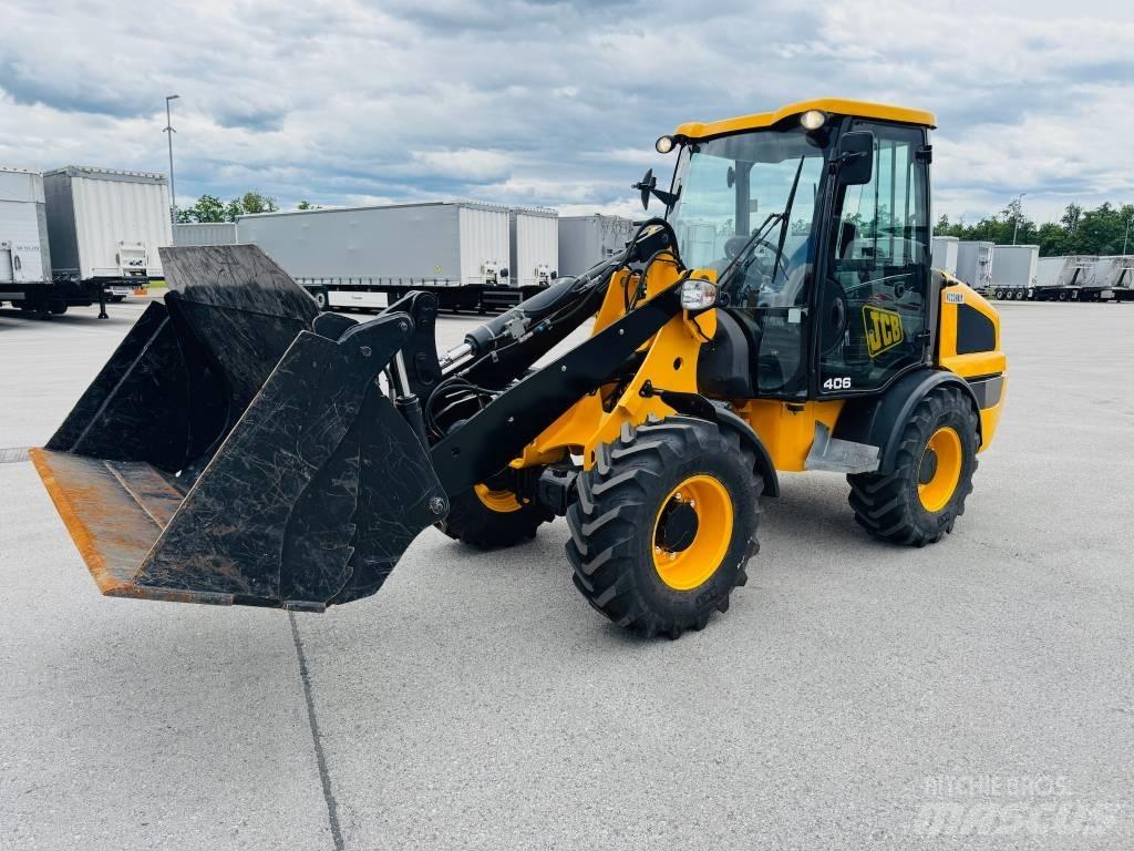 JCB 406 Pale gommate