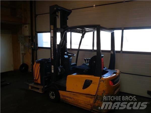 Jungheinrich EFG216K Carrelli elevatori elettrici