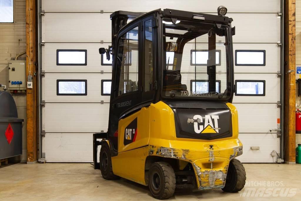 CAT EP35N Carrelli elevatori elettrici