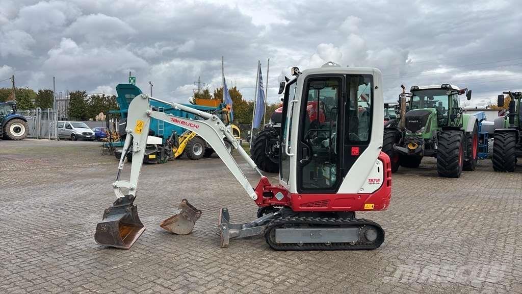 Takeuchi TB216 Miniescavatori