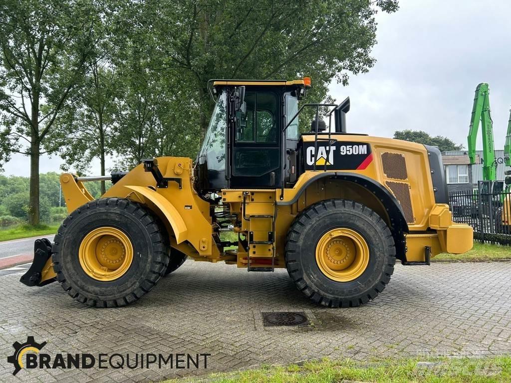CAT 950M Pale gommate